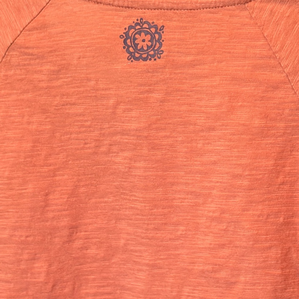 NATURAL LIFE Rusty Rose Floral Short Sleeve Tee - Picture 11 of 12